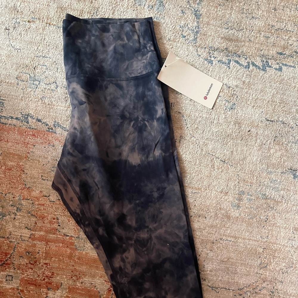 Lululemon Align Crop 23”